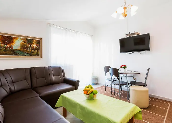 Σπίτι διακοπών Lovely In With Kitchen