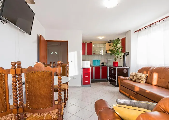 Σπίτι διακοπών Lovely In With Kitchen