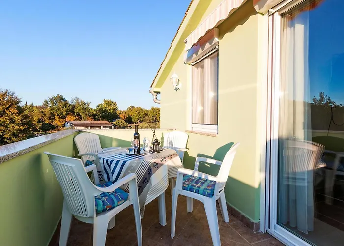 Σπίτι διακοπών Lovely In With Kitchen