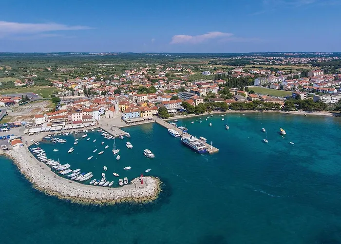 Σπίτι διακοπών Lovely In With Kitchen *